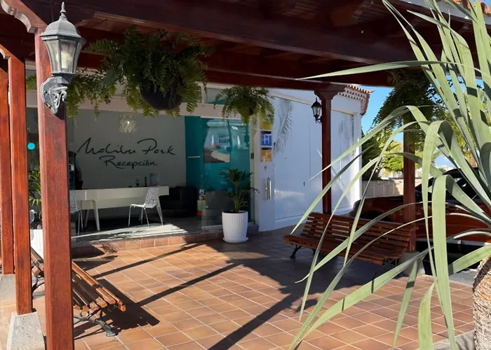 Malibu Park Chill & Sun * アデヘ